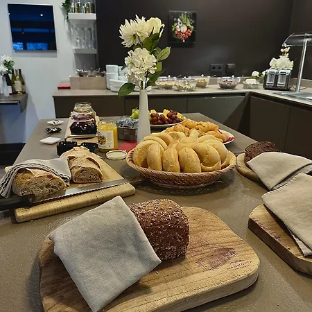 Marmotta Alpin Hotel 2*