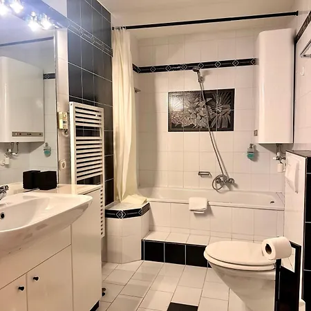 מלון Marmotta Alpin 2*