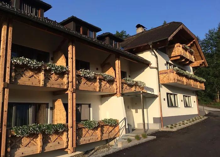 Marmotta Alpin Hotel 2*